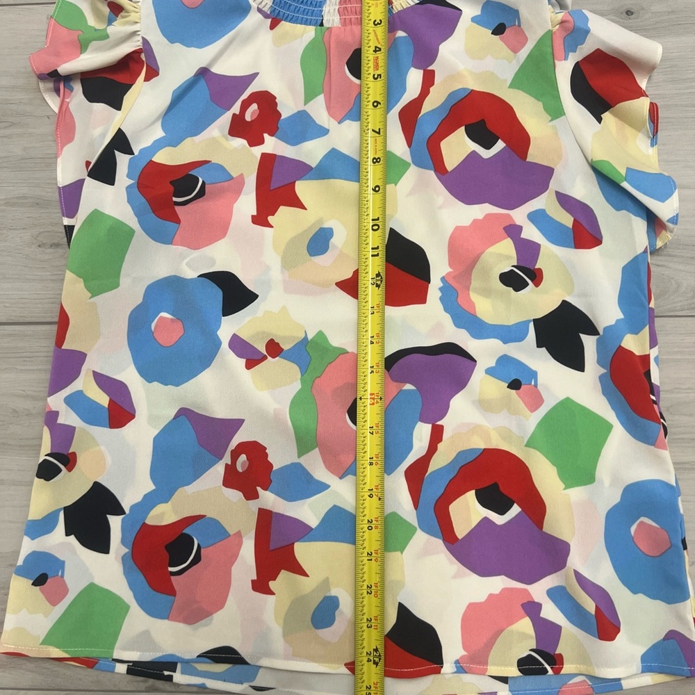 THML Colorful Smocked Mock Neck Ruffled Cap Abstract Print Blouse Sz M - Picture 8 of 9
